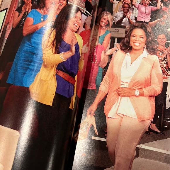 Oprah Winfrey Classic Fashion Book which is beautifully designed styled fashion! - Picture 8 of 8